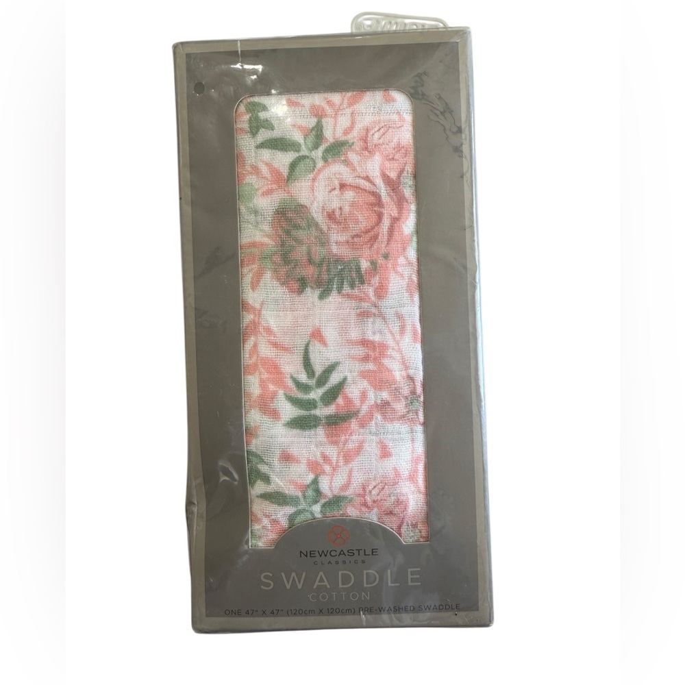 Newcastle Classsics 100% cotton NIB baby floral blanket swaddle nurse cover pink